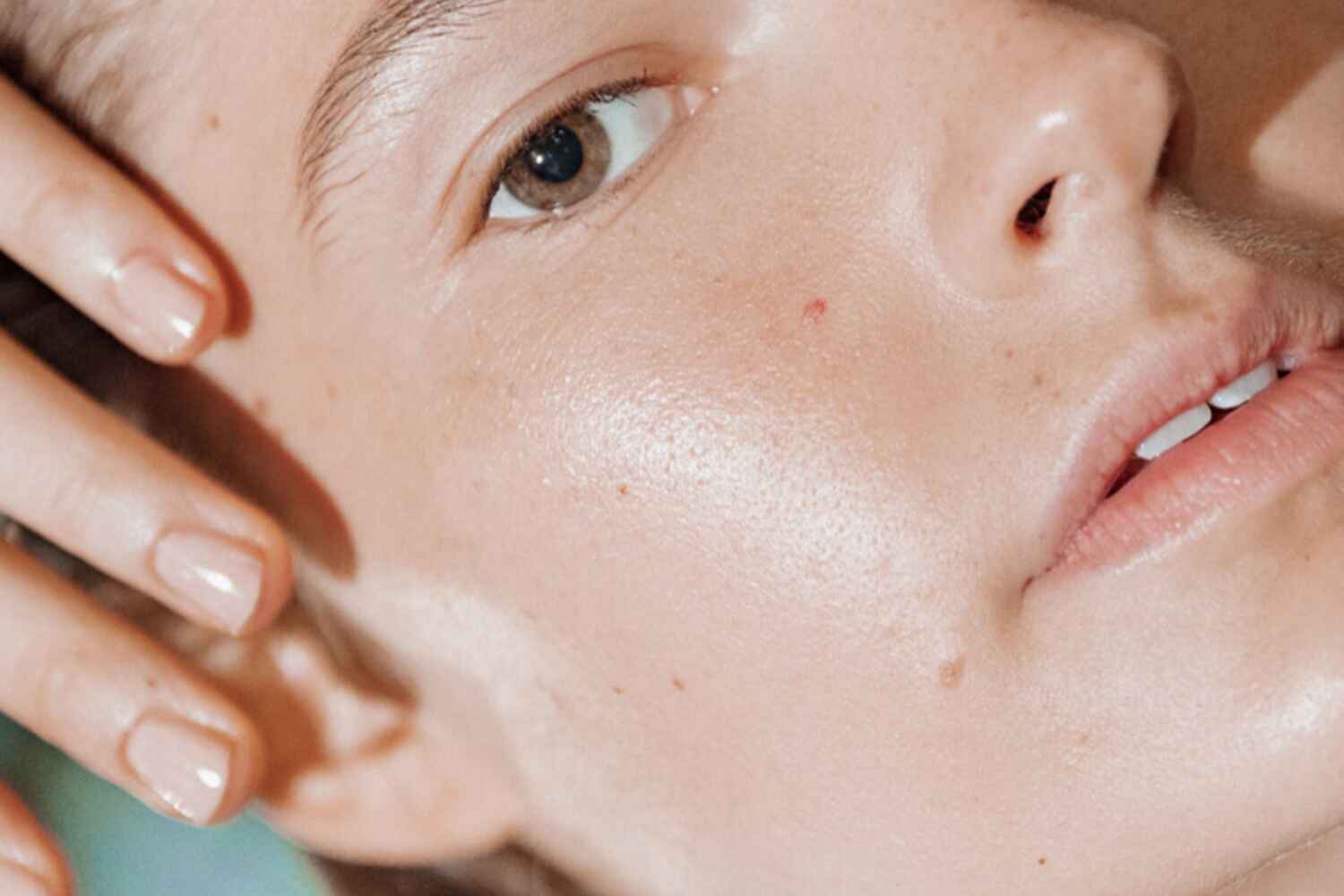 Nettoyer son visage en fonction de l'état de sa peau